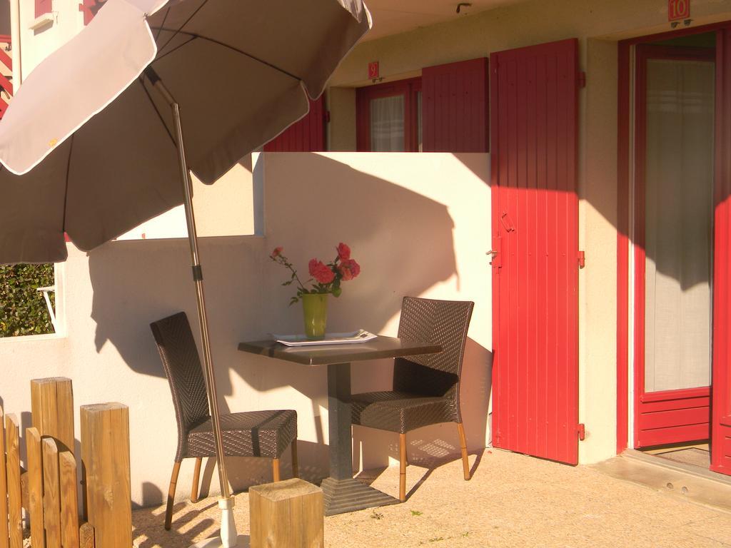 Residence Hoteliere Helios Jonzac Exterior photo