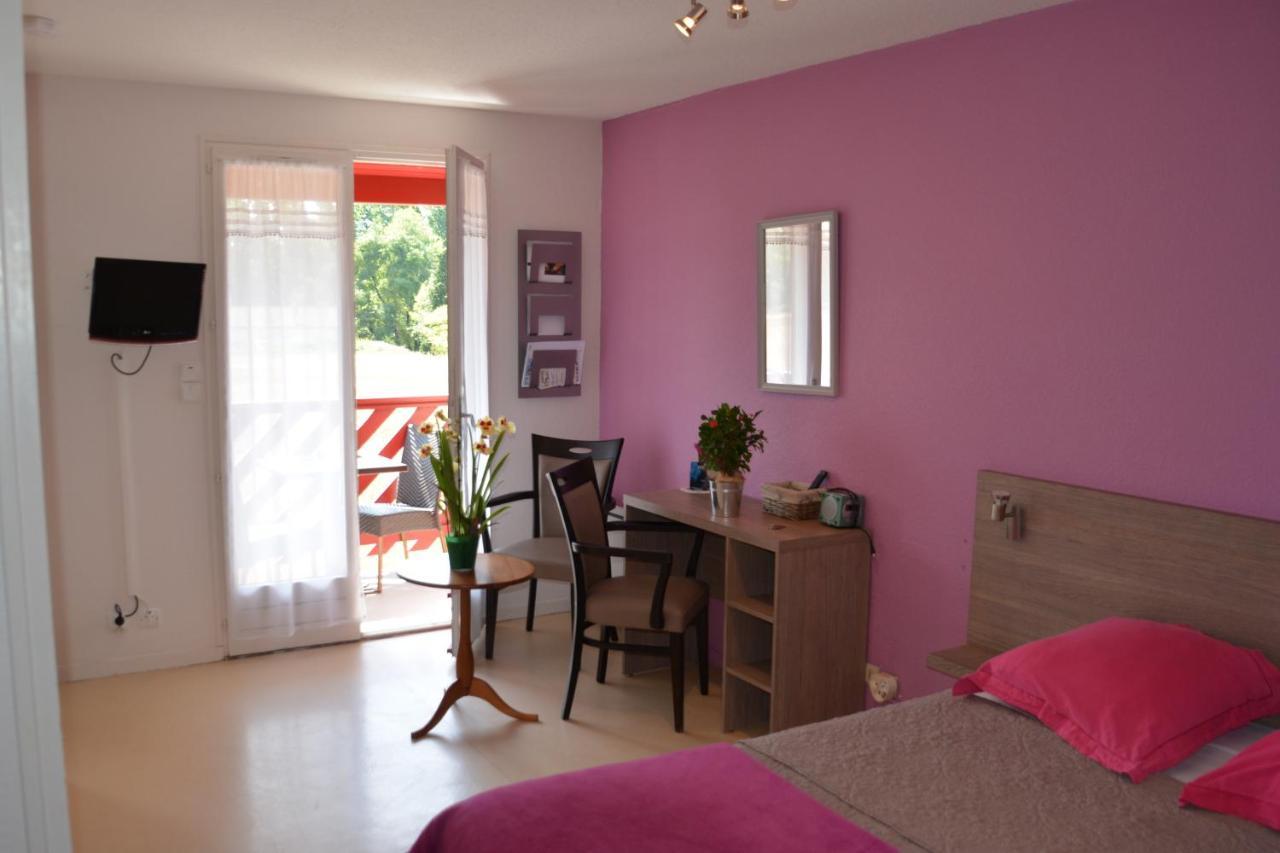 Residence Hoteliere Helios Jonzac Exterior photo